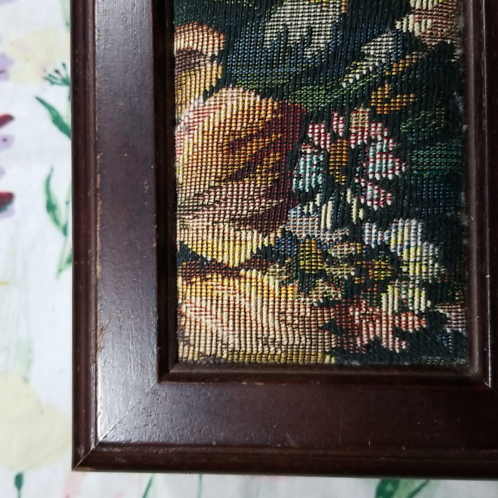 Embroidered Style Jewelry Box: CMPR2 - Picture 7 of 13